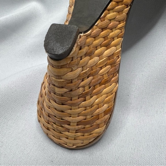 AK ANNE KLEIN Akhoola Patent Leather Wicker Wedge Slide Sandals Size 7.5 - Picture 13 of 16